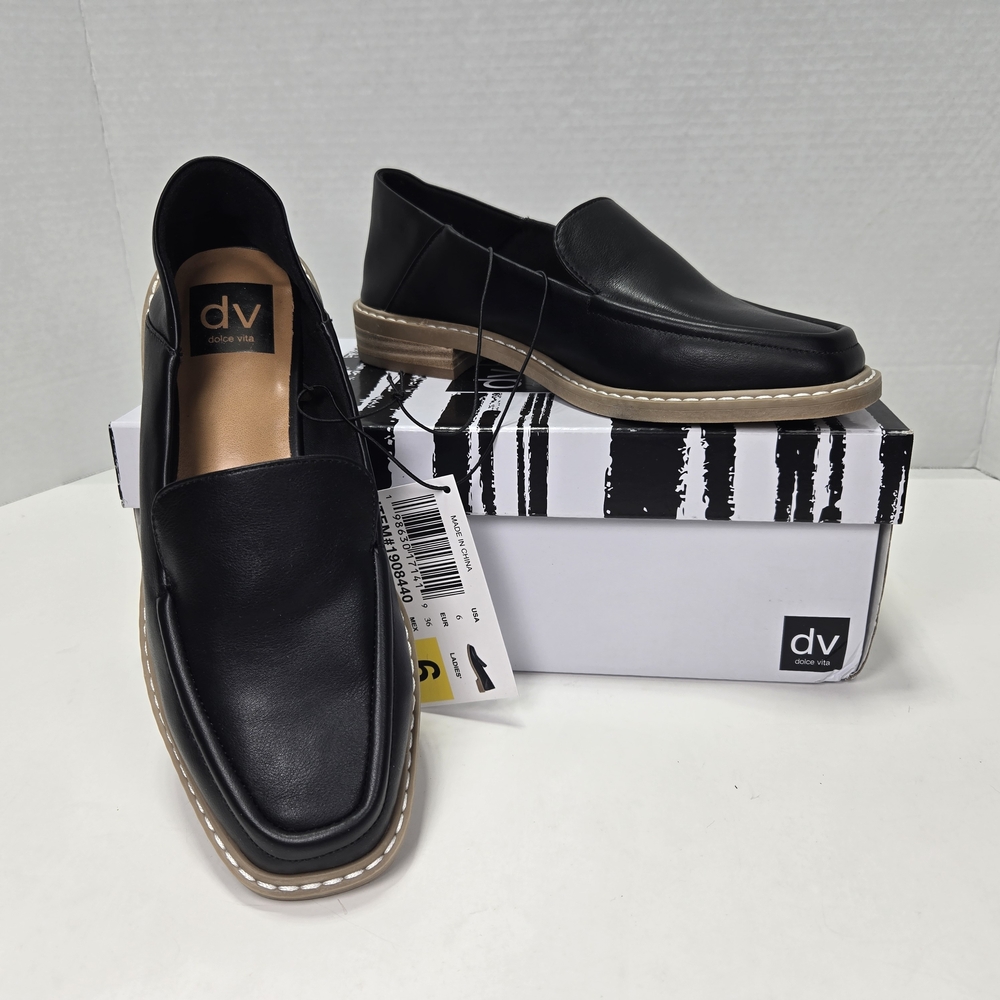 DV by Dolce Vita Flirty Black Loafers Women' Size 6